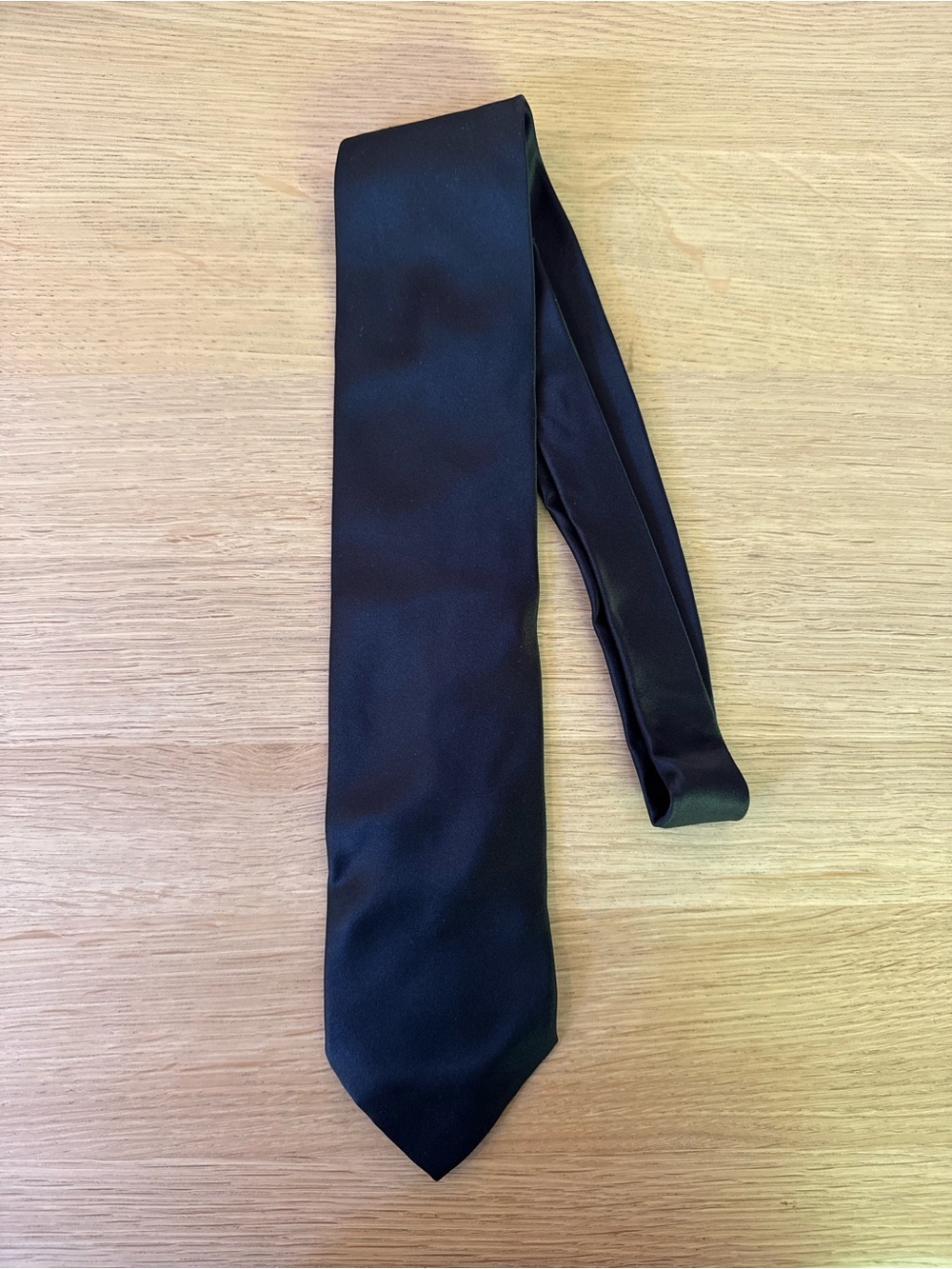 Brioni Italy Solid Black Silk Tie Classic Width Luxury Italian